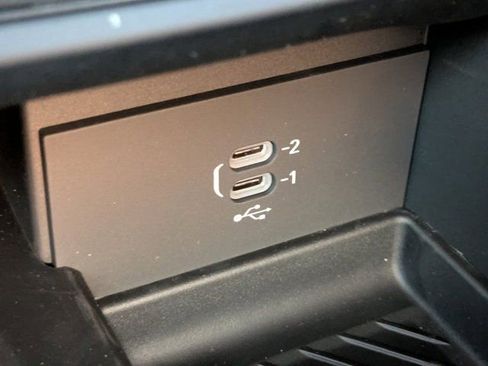 New 2026 Chrysler Pacifica Limited w/ S Appearance Package image 19