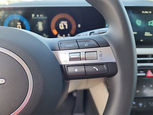 New 2025 Hyundai Tucson SEL image 28