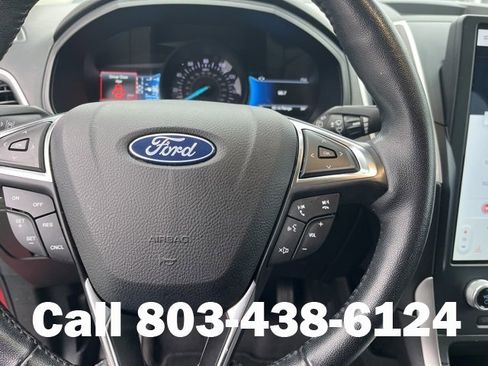 Used 2023 Ford Edge SEL image 18