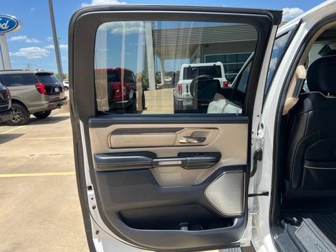 Used 2019 RAM 1500 Limited AWD/4WD image 15