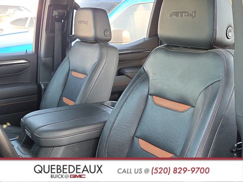 Used 2023 GMC Sierra 1500 AT4 w/ AT4 Premium Package AWD/4WD image 7