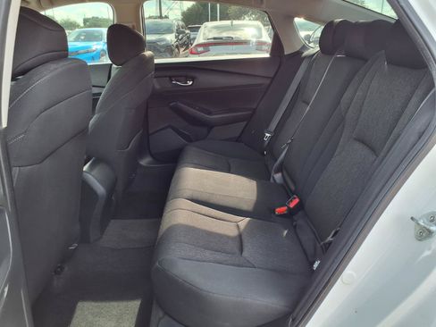 Used 2023 Honda Accord EX image 18