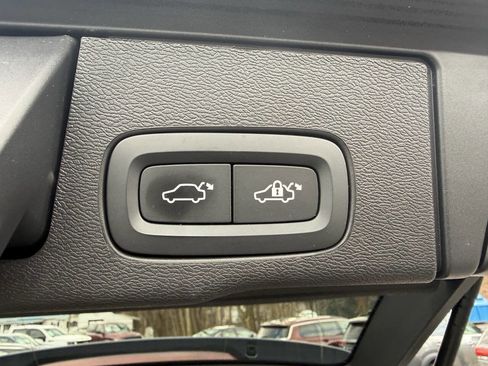 Used 2021 Volvo XC60 T5 Inscription w/ Advanced Package image 20