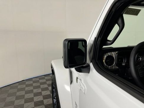 Used 2026 Jeep Wrangler Unlimited Sport AWD/4WD image 14