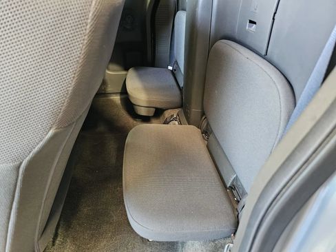 Used 2016 Nissan Frontier S RWD image 13