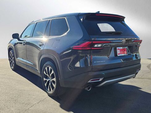 Used 2024 Toyota Grand Highlander Hybrid MAX Limited image 5