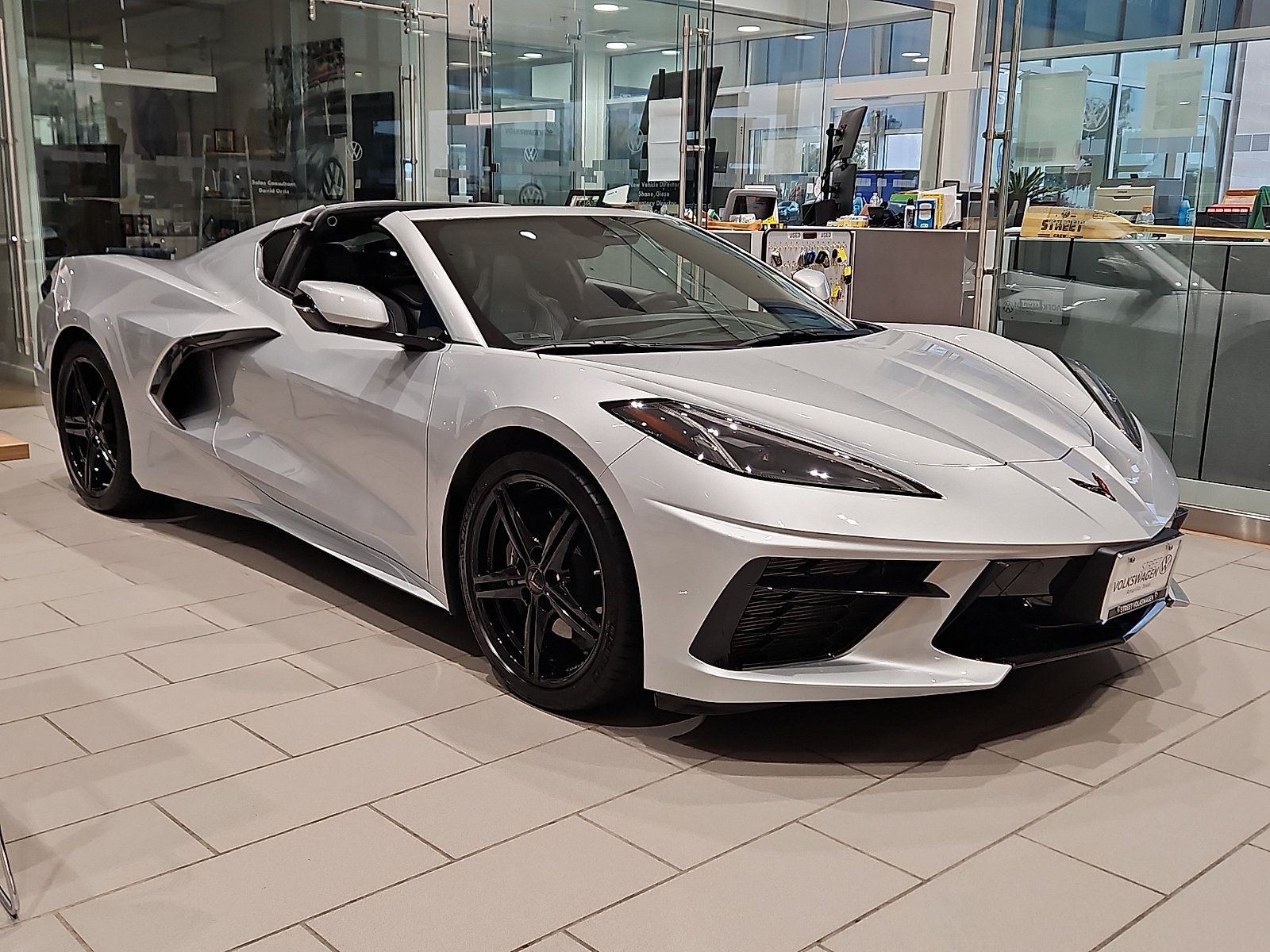 Used 2026 Chevrolet Corvette Stingray Coupe w/ 1LT RWD image 4