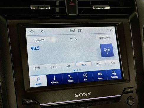 Used 2020 Ford Fusion Energi Titanium FWD image 27