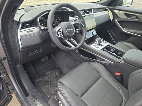 New 2026 Jaguar F-PACE R-Dynamic S AWD/4WD image 37