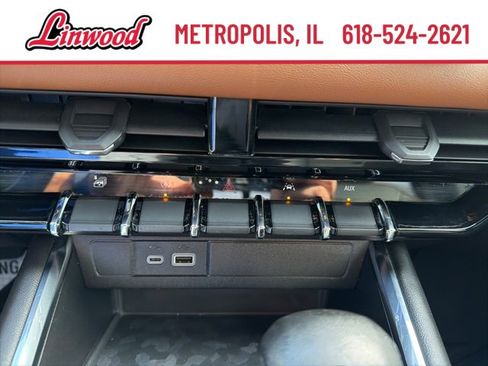 Used 2023 GMC Canyon AT4 w/ Canyon Safety Plus Package image 21