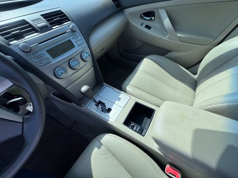 Used 2008 Toyota Camry LE FWD image 17