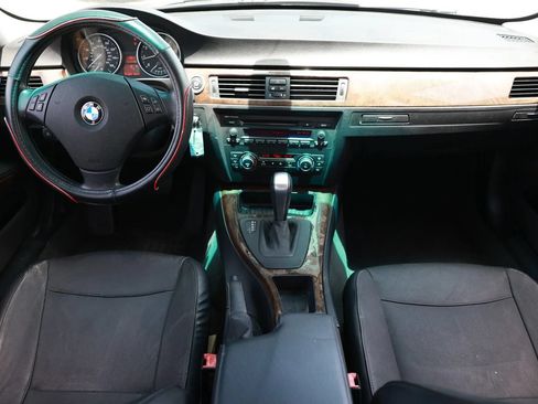 Used 2010 BMW 328i Sedan RWD image 13
