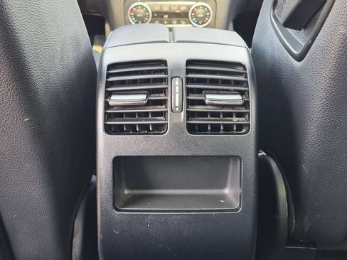 Used 2014 Mercedes-Benz GLK 350 4MATIC image 20