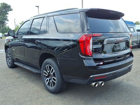 Certified 2022 GMC Yukon AT4 AWD/4WD image 6