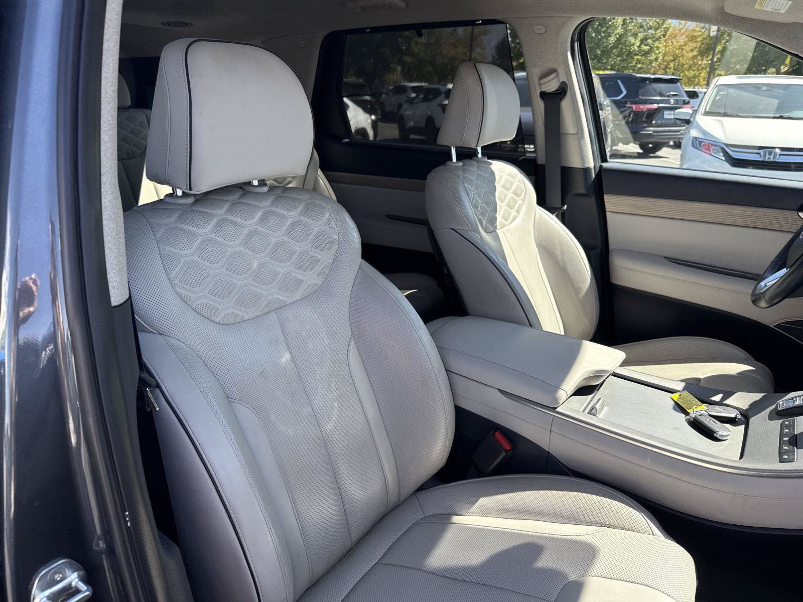 Used 2022 Hyundai Palisade Limited AWD/4WD image 33