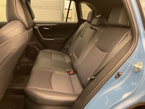 Used 2025 Toyota RAV4 XSE w/ Advanced Technology Package AWD/4WD image 22