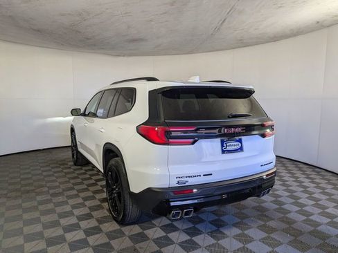 Certified 2025 GMC Acadia Elevation w/ Elevation Premium Package AWD/4WD image 4