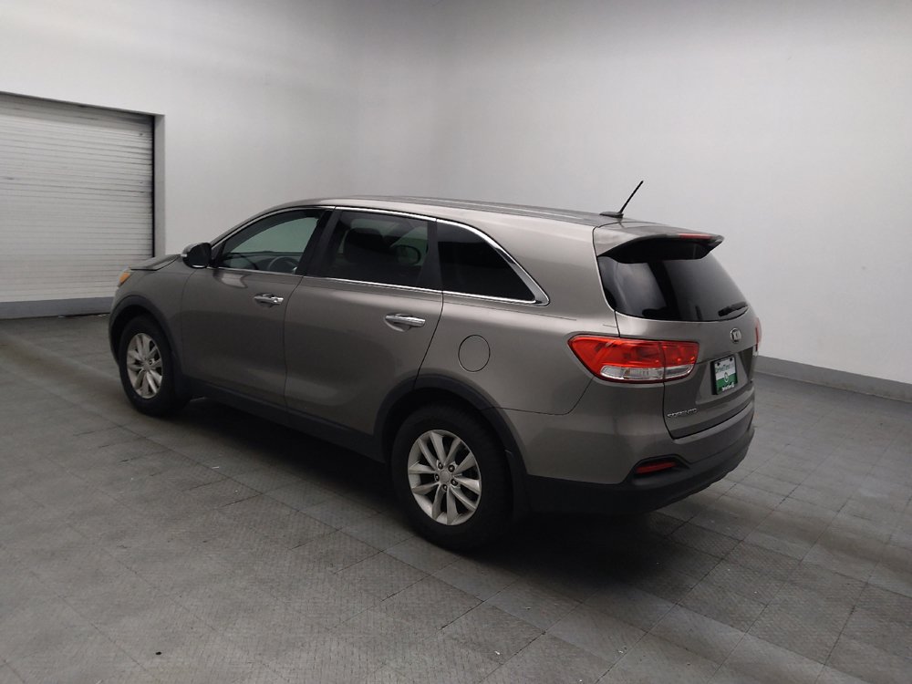 Used 2016 Kia Sorento L FWD image 3