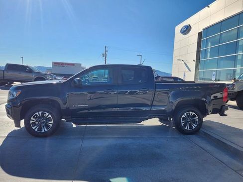 Used 2022 Chevrolet Colorado Z71 AWD/4WD image 9