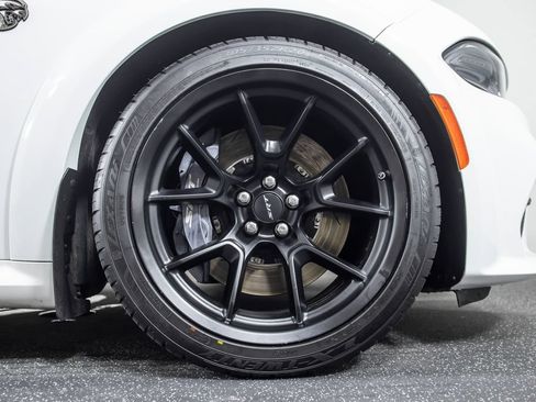 Used 2021 Dodge Charger SRT Hellcat RWD image 25