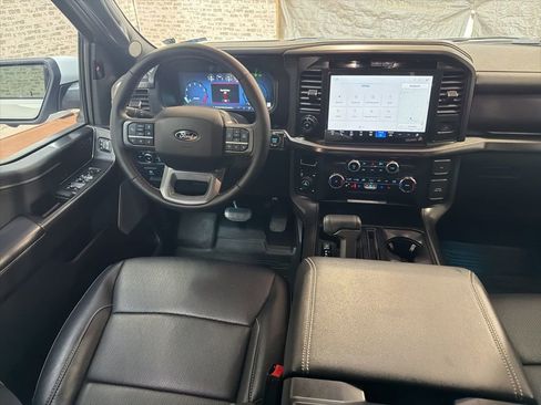 Used 2025 Ford F150 Lariat w/ Equipment Group 502A High image 15