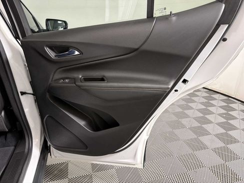 Used 2021 Chevrolet Equinox Premier FWD image 14