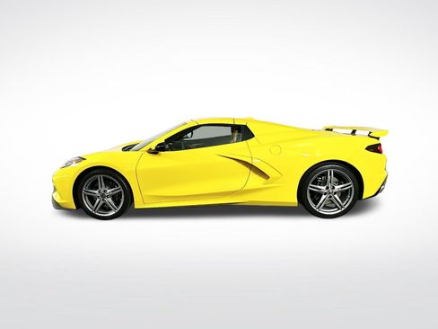 Used 2026 Chevrolet Corvette Stingray Premium Conv w/ Z51 Performance Package RWD image 4