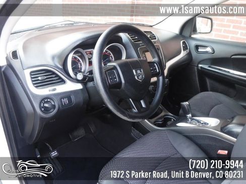 Used 2017 Dodge Journey SE image 34