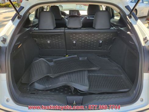 Certified 2022 Toyota C-HR Limited image 13