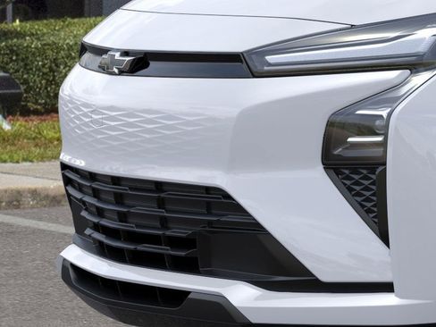 New 2027 Chevrolet Bolt LT w/ Comfort Package image 13