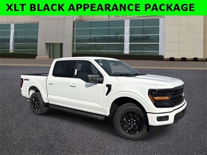 New 2026 Ford F150 XLT w/ XLT Black Appearance Package