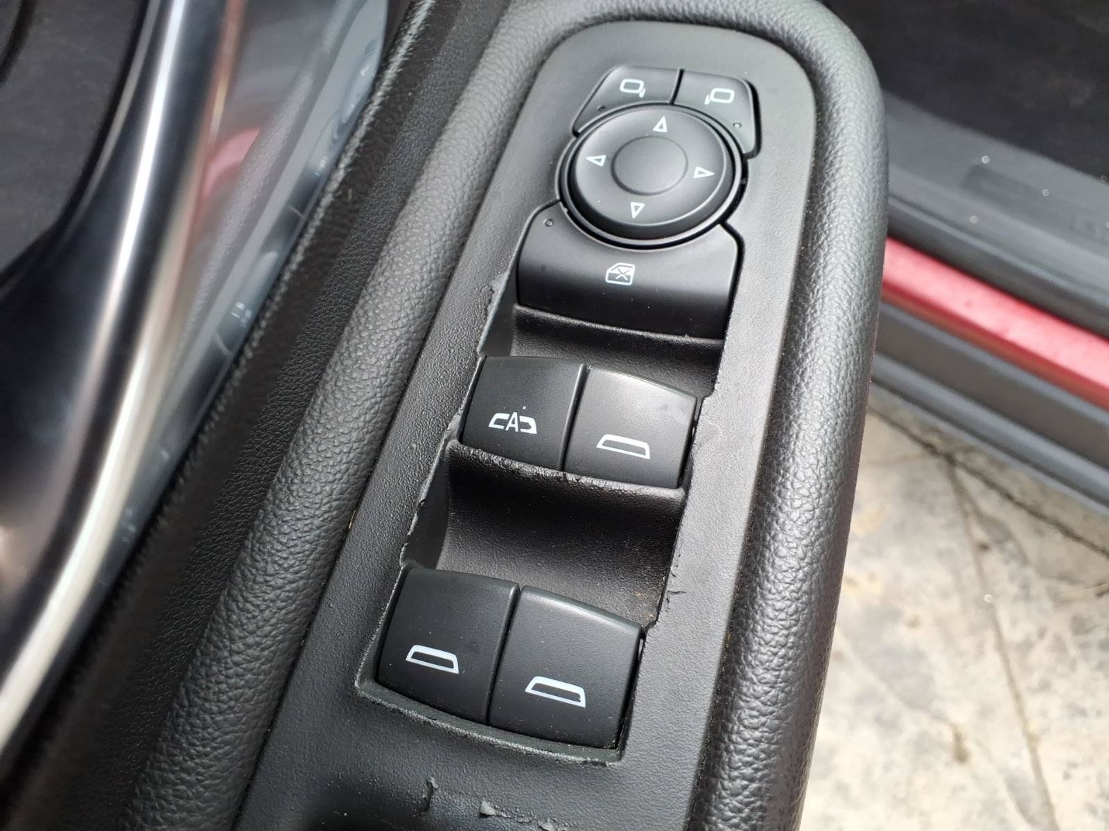 Used 2019 GMC Terrain SLE w/ Driver Convenience Package AWD/4WD image 19