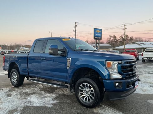 Used 2022 Ford F250 Lariat image 3