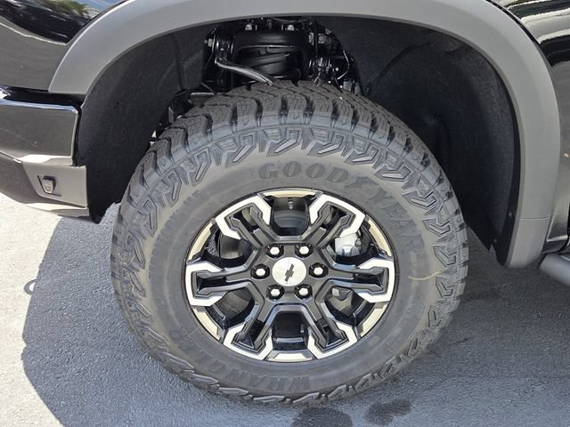 New 2026 Chevrolet Silverado 1500 ZR2 AWD/4WD image 5