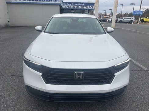 New 2025 Honda Accord LX image 8