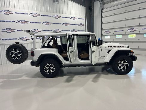 Used 2020 Jeep Wrangler Unlimited Rubicon AWD/4WD image 8