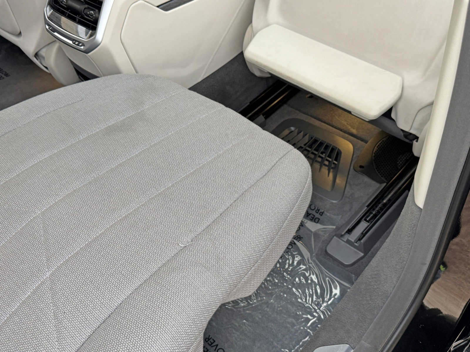 Used 2023 BMW 760i xDrive AWD/4WD image 61
