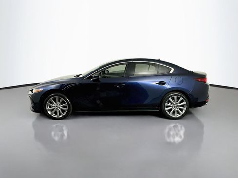Used 2019 MAZDA MAZDA3 AWD Sedan w/ Premium Package image 4