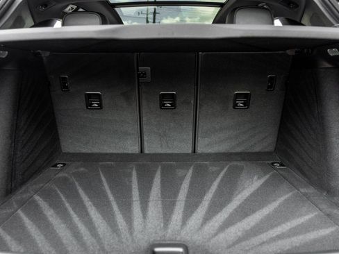 New 2026 Porsche Macan Turbo image 35