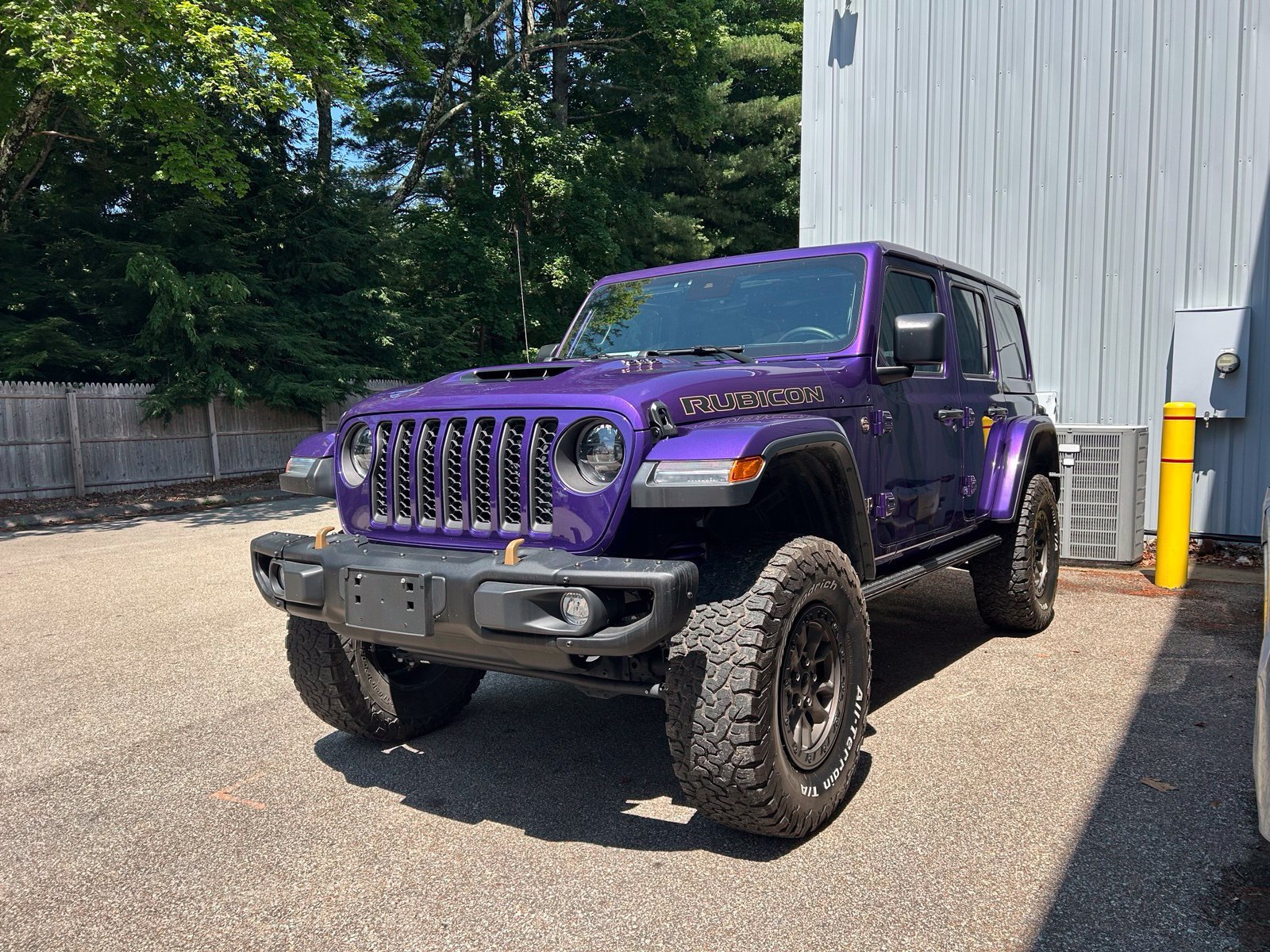 Used 2023 Jeep Wrangler Unlimited Rubicon 392 w/ Trailer Tow Package AWD/4WD image 8