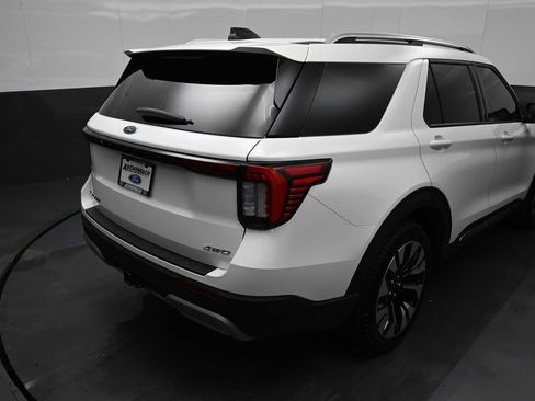Certified 2026 Ford Explorer Platinum w/ LUX Leather Package AWD/4WD image 13