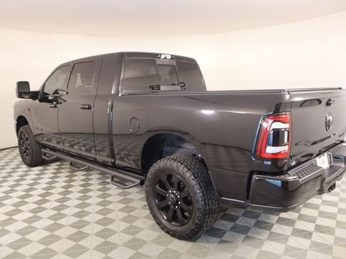 Used 2024 RAM 2500 Laramie w/ Night Edition image 24