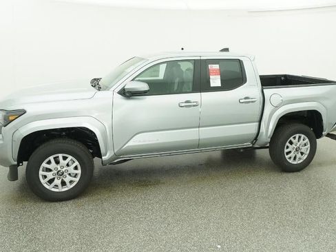 New 2026 Toyota Tacoma SR5 image 29