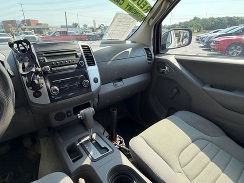Used 2016 Nissan Frontier S RWD image 16