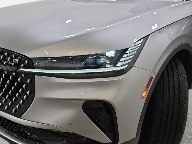 New 2026 Lincoln Nautilus Premier AWD/4WD image 27