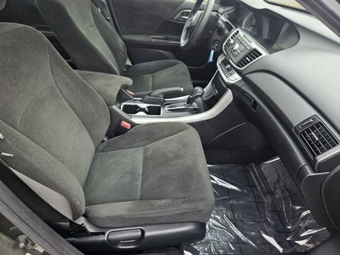 Used 2013 Honda Accord LX image 10
