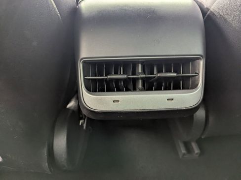 Used 2021 Tesla Model 3 Long Range image 21