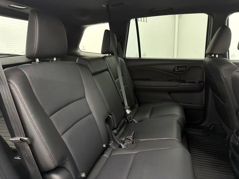 Used 2023 Honda Passport EX-L image 31