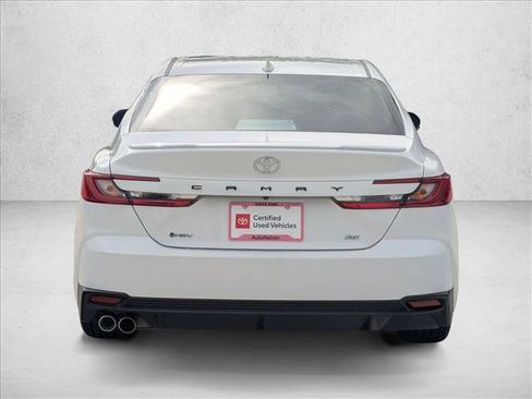 Certified 2025 Toyota Camry SE image 6