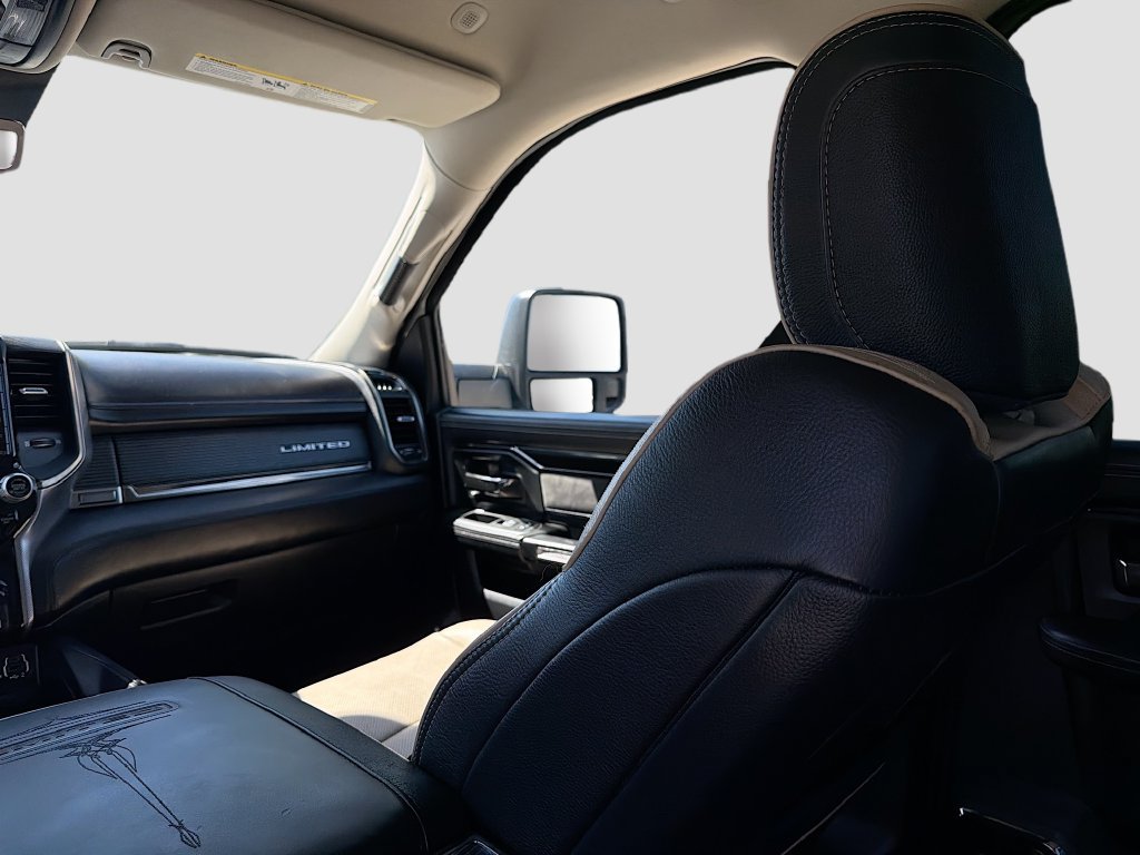 Used 2023 RAM 3500 Limited AWD/4WD image 23